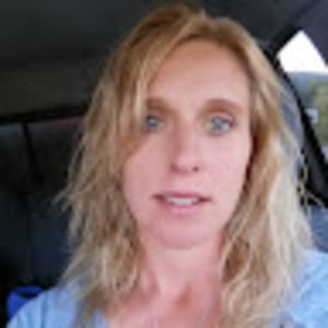 Meet your Posher, Cynthia